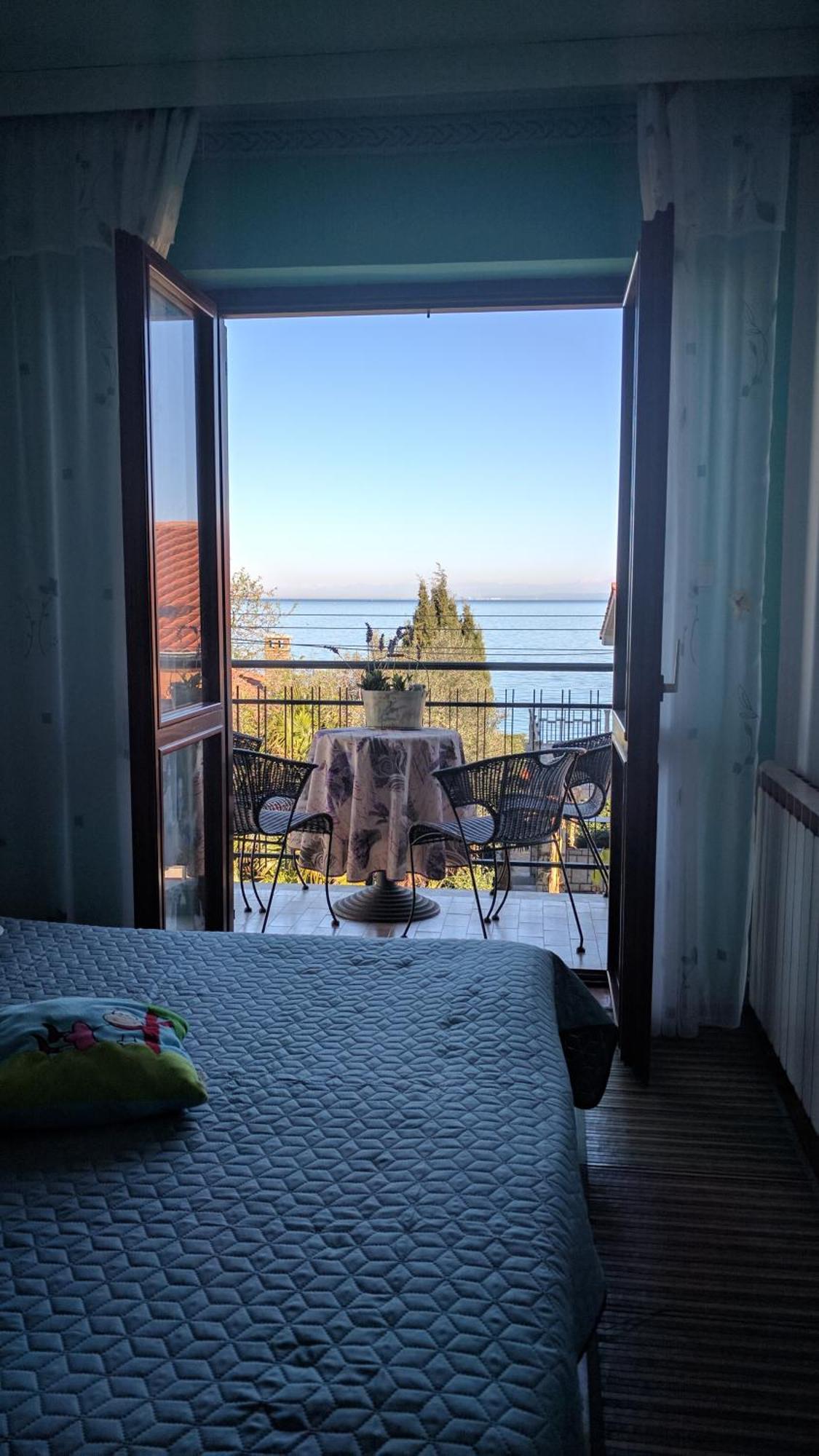 Apartments Kolorcek Изола Екстериор снимка