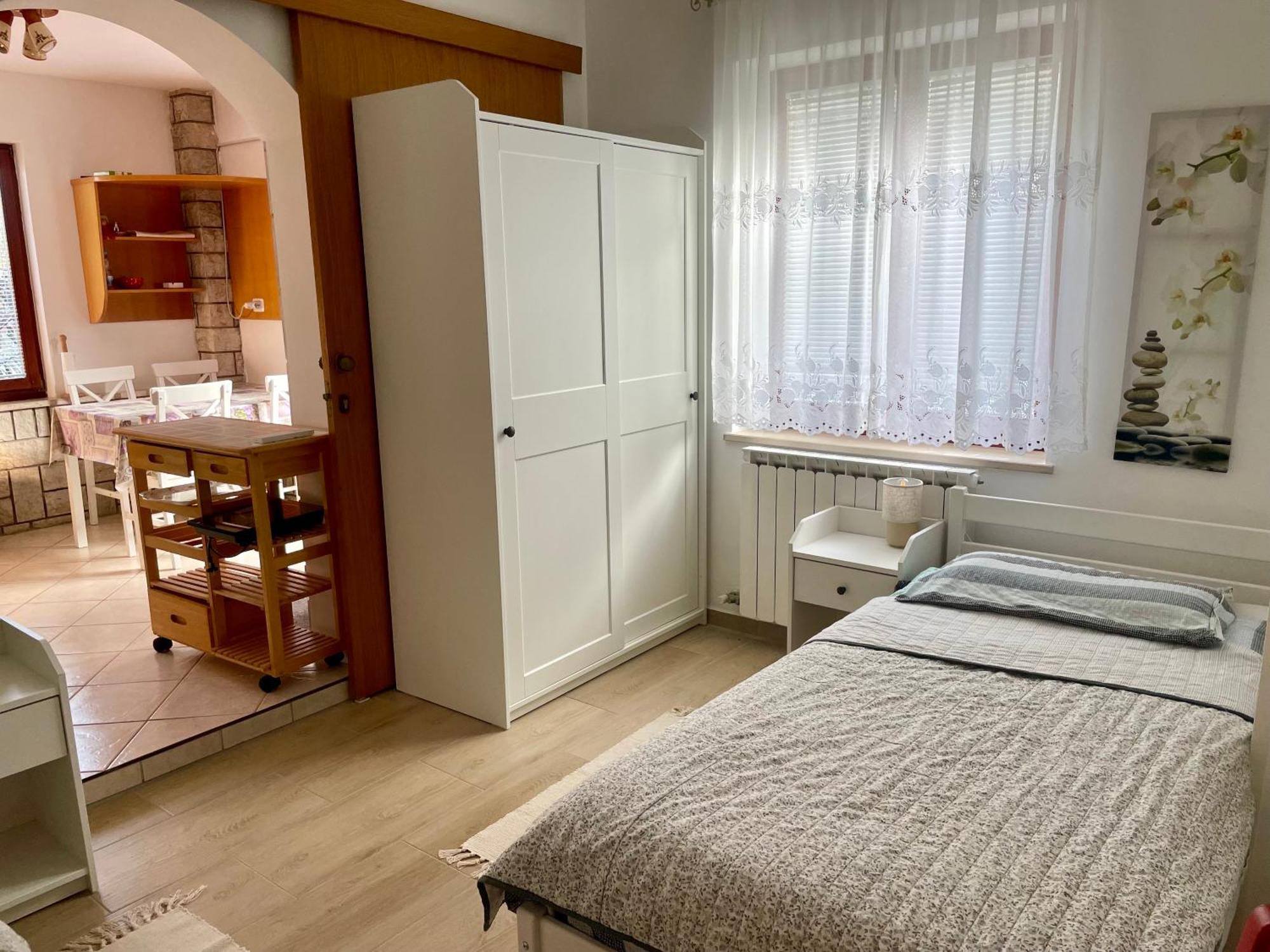 Apartments Kolorcek Изола Екстериор снимка