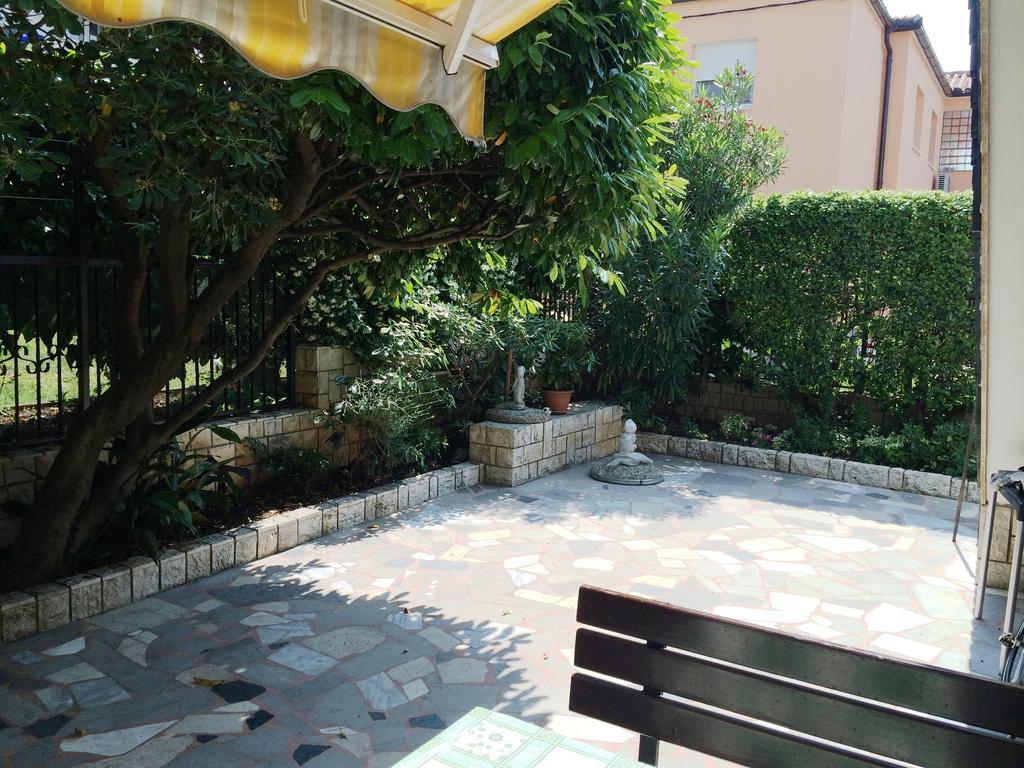 Apartments Kolorcek Изола Екстериор снимка
